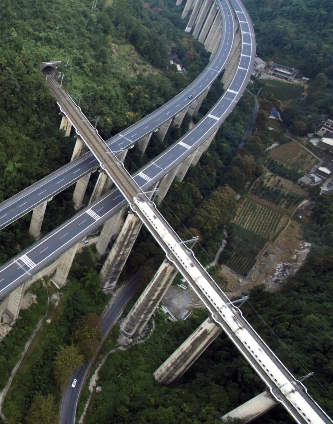 喀斯特地貌超级工程,喀斯特超级工程