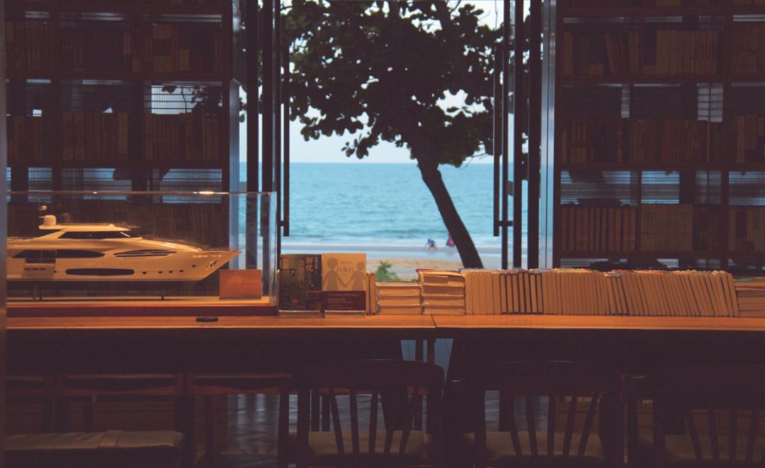 享受轻松惬意的假日时光,享受轻松自在的假期时光