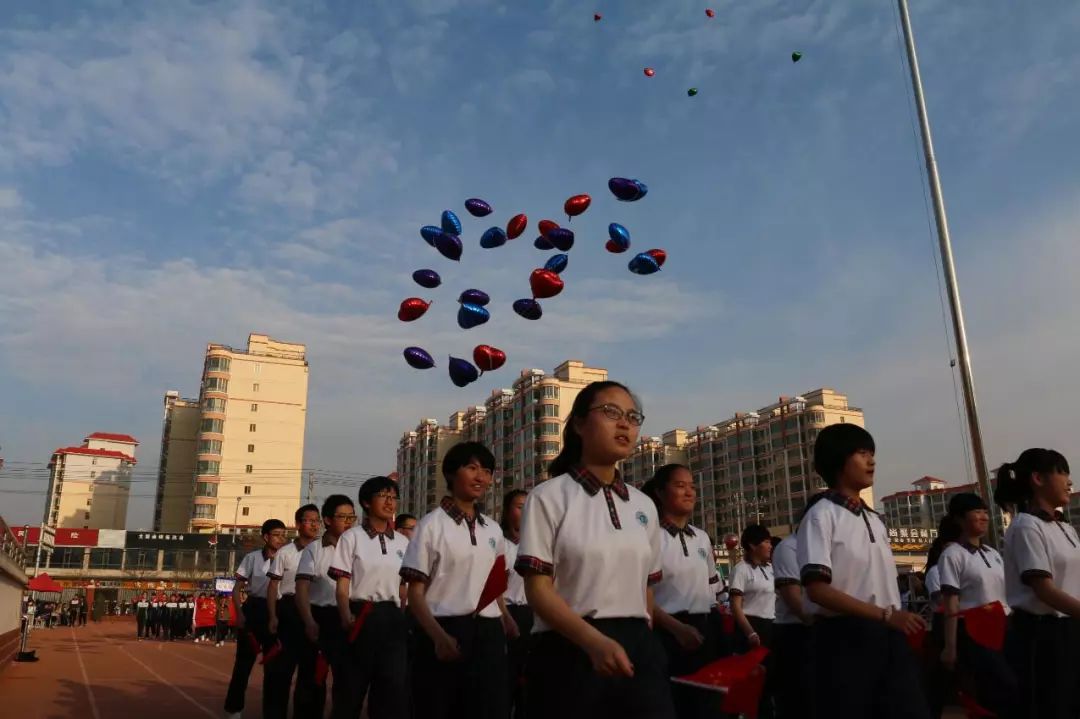 定格校园最美瞬间,明德初中第九届田径运动会