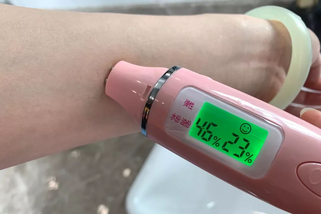 真丽斯洗面奶可以卸淡妆吗,能卸淡妆的洗面奶懒仙女必备