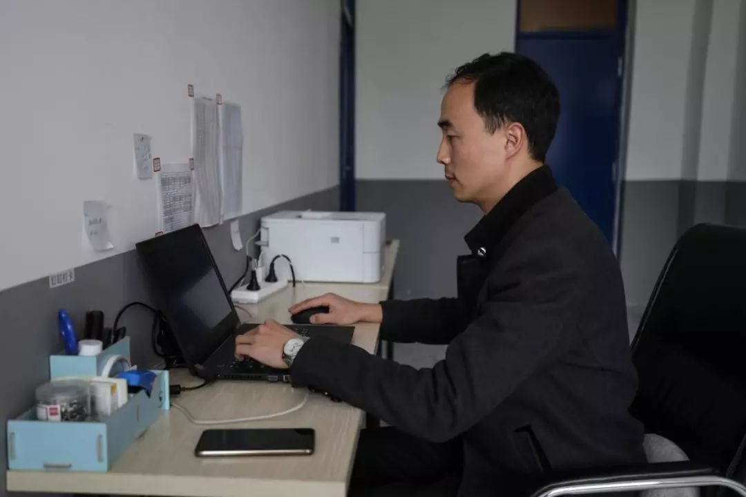 兴义市思源实验学校全景,兴义思源实验学校成长的摇篮