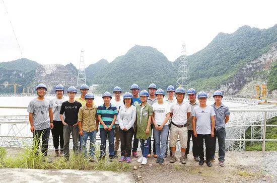 一条评论引网友愤怒,一条微博引发热议知乎