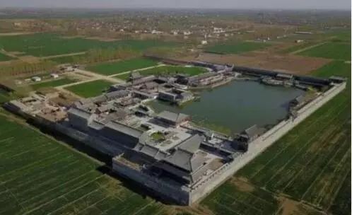 4月18日每天3分钟尽览天下事(郑州一批地铁站名公示,向您征建议/郑阜高铁年底通车,郑州2小时可达合肥)