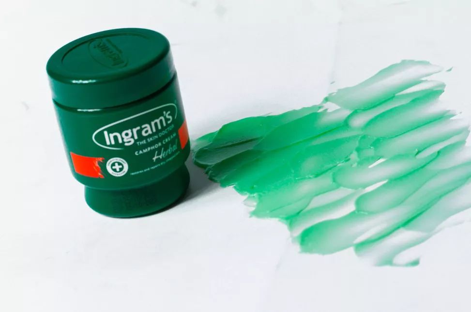 脚后跟套上这个“*钟金**罩”夏季穿鞋嫩到反光！干裂、老茧、死皮都没了！