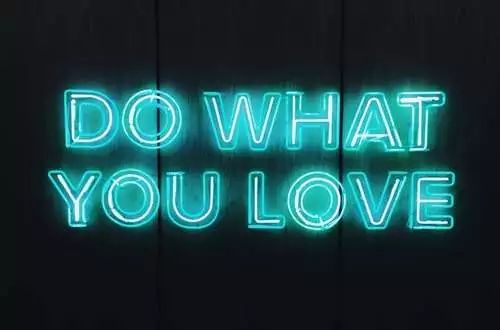 是Vans、匡威飘了?还是品牌回头客营销失败了?