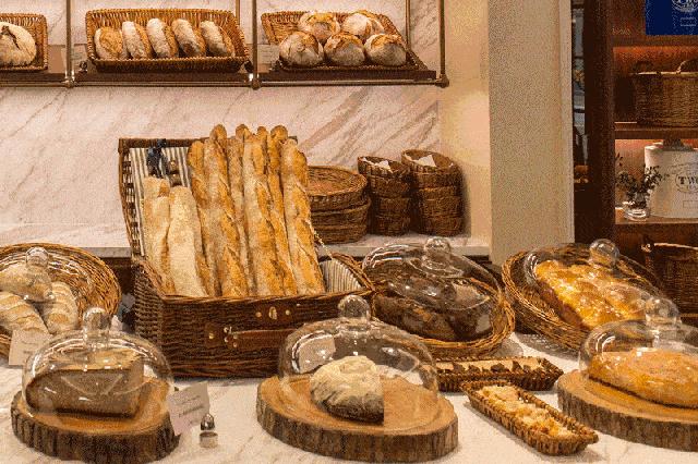 千斤龙虾山、10米巨型火锅，还有百人披萨挑战赛等你来战！这个五一让你嗨玩个够！