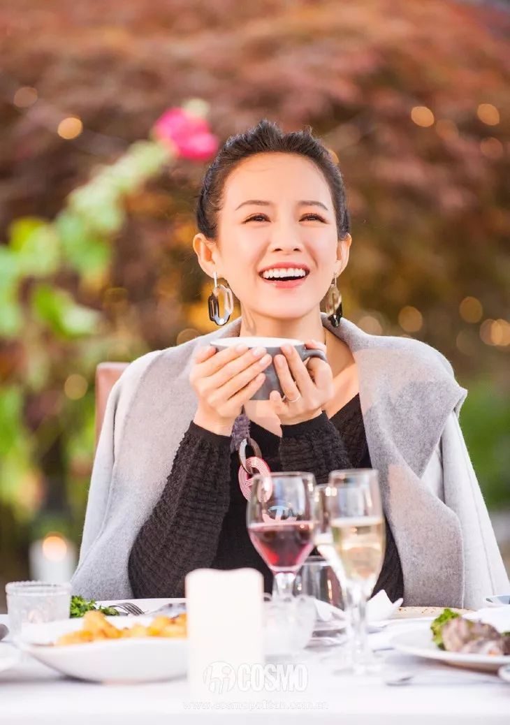 时髦办|Lisa这磨人的小甜豆，居然敢给我种草爱马仕了？？？