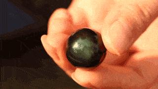 杀丧尸用斧头还是刀,杀僵尸用什么剑