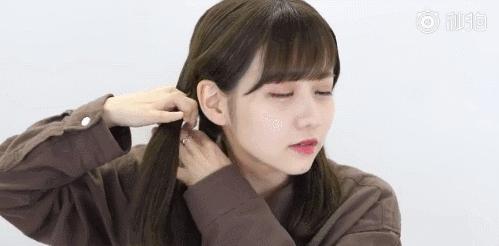 杨幂同款发型学生党双马尾,杨幂同款发型半扎双马尾