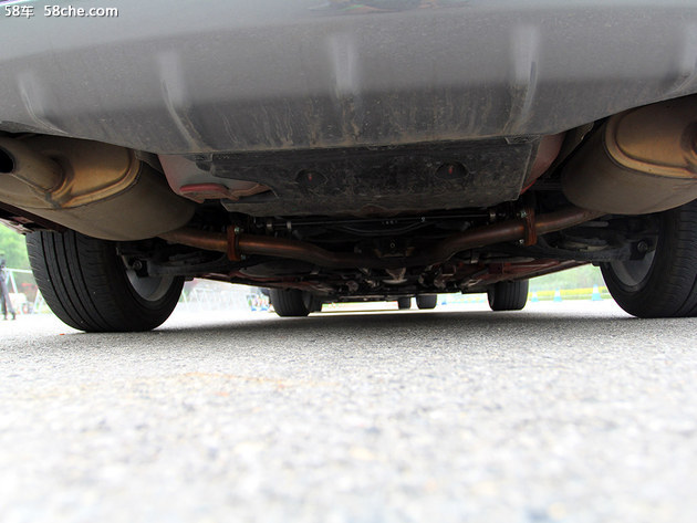 天籁雨天高速稳不稳,21款天籁自吸加满油跑600公里