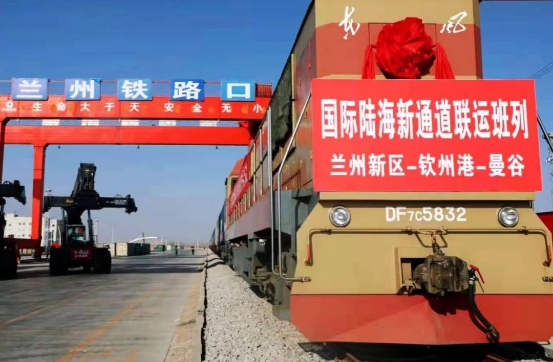 一带一路|铁轨上的新“丝路”越跑越快
