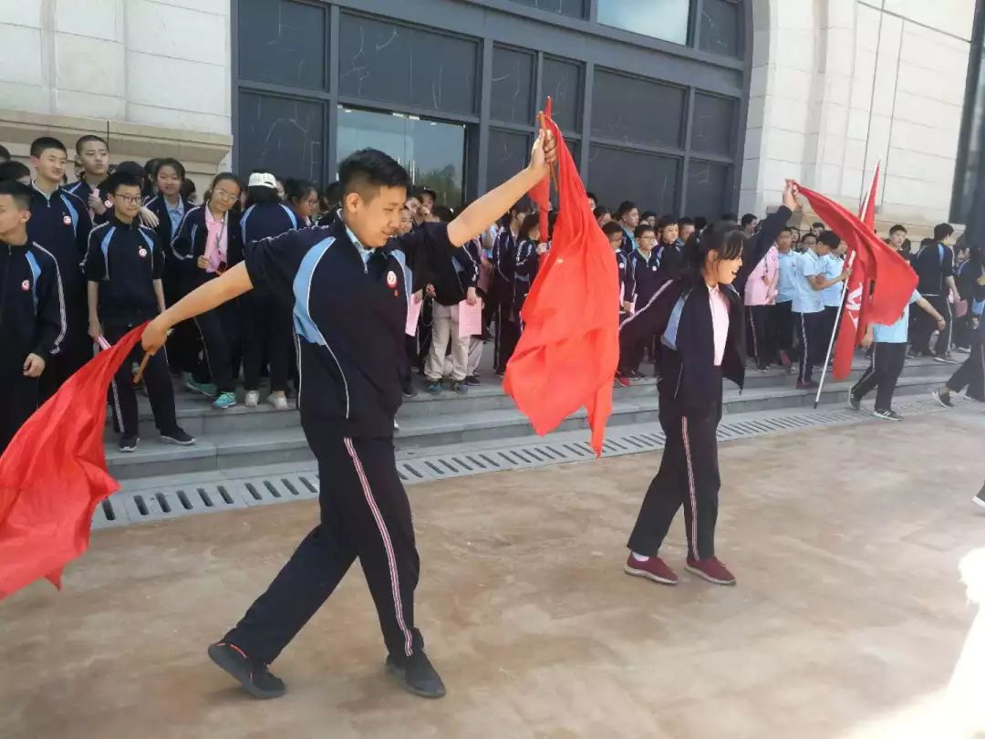 闄曡タ瀛︿範杩藉绾㈣壊瓒宠抗绯诲垪娲诲姩,鎺㈢储姹傜煡涔嬫梾瀵昏绾㈣壊瓒宠抗