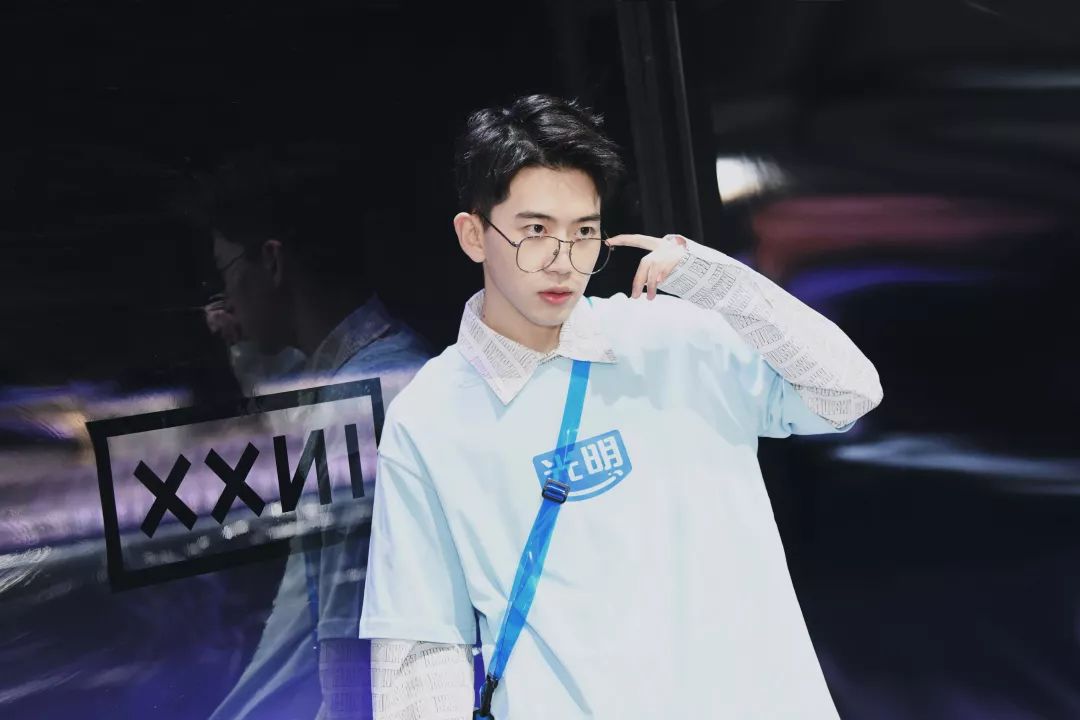 引领潮流时尚，INXX秀场直击