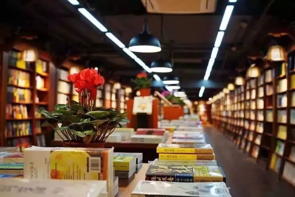 值得打卡的十家书店,没去过这些书店别说自己有腔调