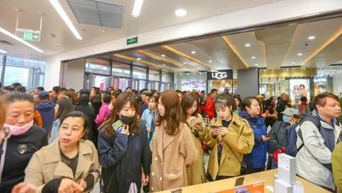 鞍山万象汇客流量 (华润鞍山万象汇商场视频)