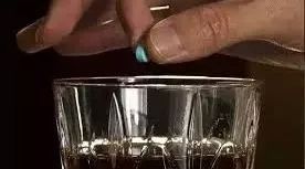 【提醒】检方提醒:小心这种“约会*暴强**药”,已在多地出现!