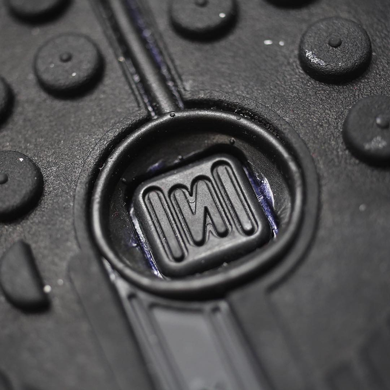 nike鞋面彩色斑点,nike鞋面发光