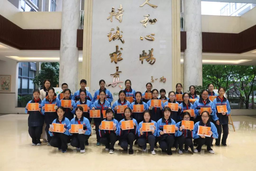 快乐体验快乐成长,快乐体验成长绘画二年级