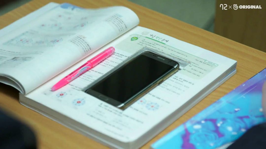 这部沙雕的「羞耻」神剧，就是你中学的日常！太真实了