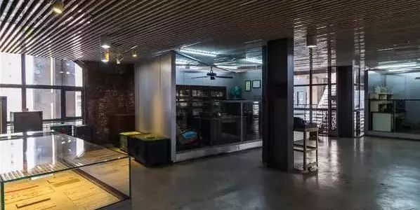 启新1889:一段老而不衰的时光!旧物的工业风时尚正流行~