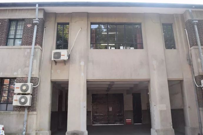 没事不敢进，有事不想进，闵行这座神秘的红房子竟大有来头！