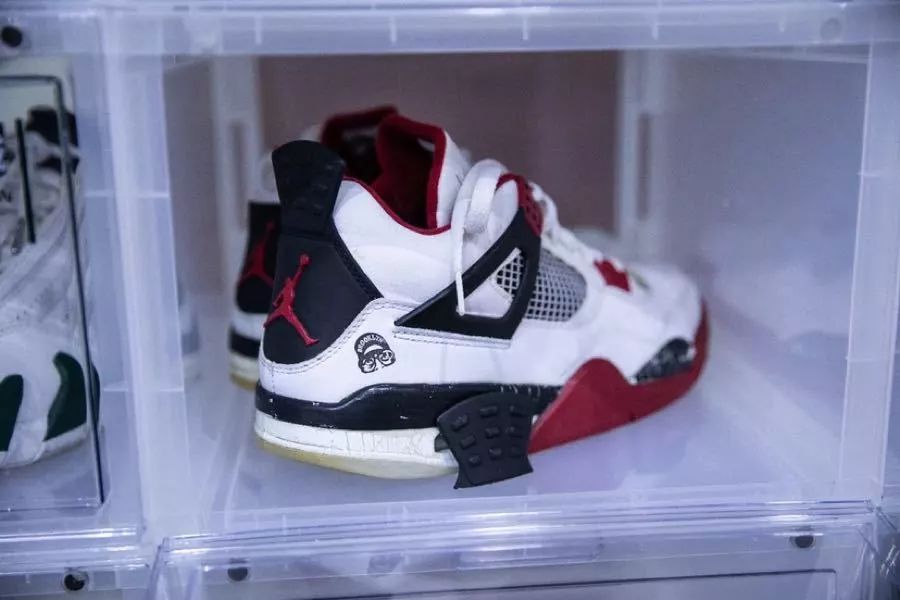 yeezyoffwhite鑱斿悕,offwhite璺焬eezy鑱斿悕浜嗕箞