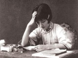 饱读诗书对一个女人多重要,饱读诗书有益终生