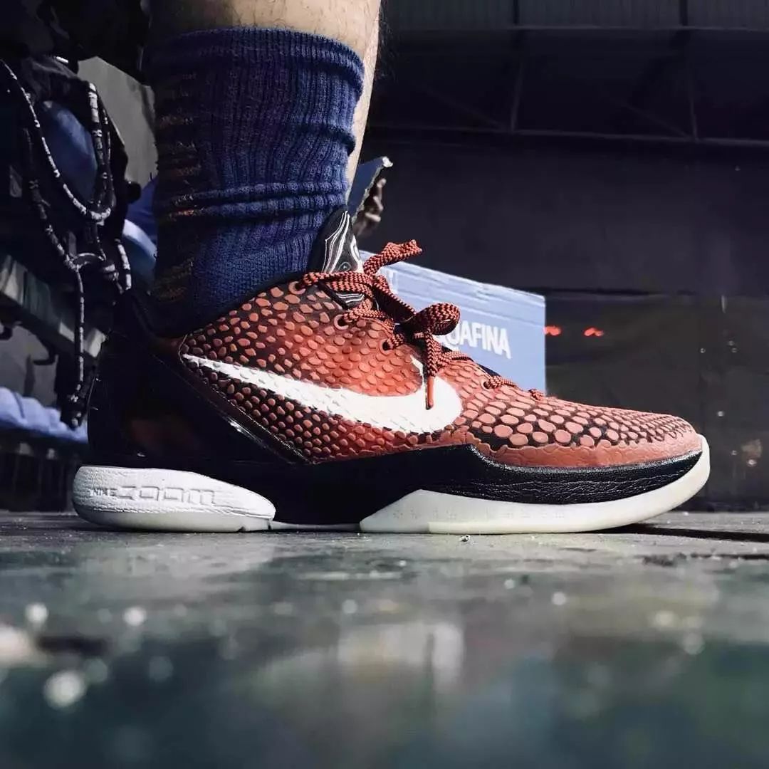 鸳鸯鞋怎样穿,穿鸳鸯鞋如何不尴尬