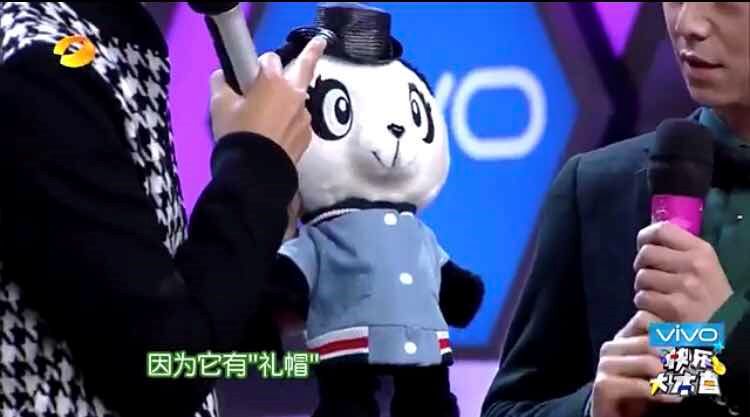 吴昕卖钟汉良礼物 (吴昕卖钟汉良礼物视频)