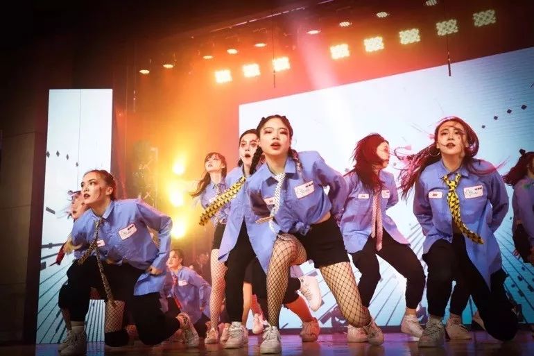 听说，BISUer要达到100℃才能毕业