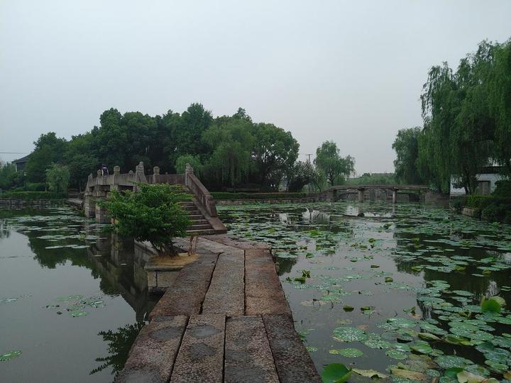 白玉长堤路,白玉长堤美景图片