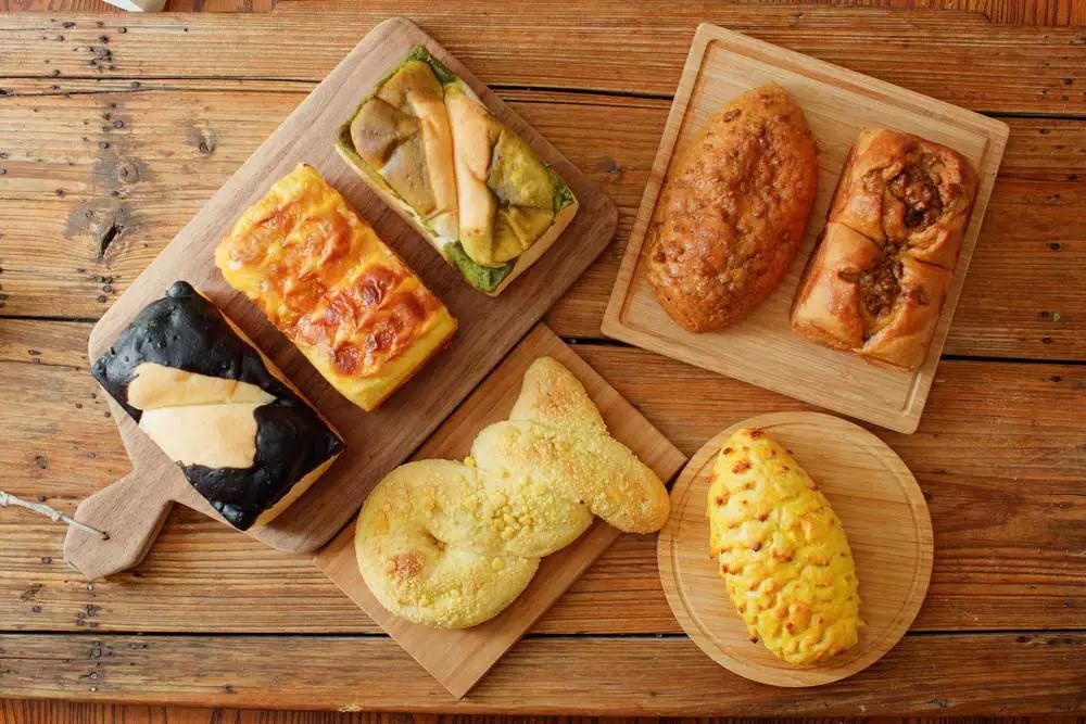 不务正业奶茶店|喜茶奈雪乐乐茶，给面包店留条活路吧！