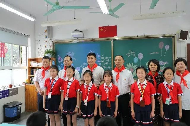 【要闻】南湖区的小盆友们，节日礼物已到请查收！