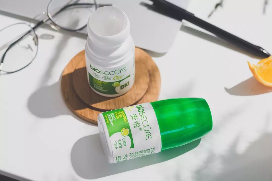 夏天腋窝出汗小神器,夏天腋窝出汗多用止汗露