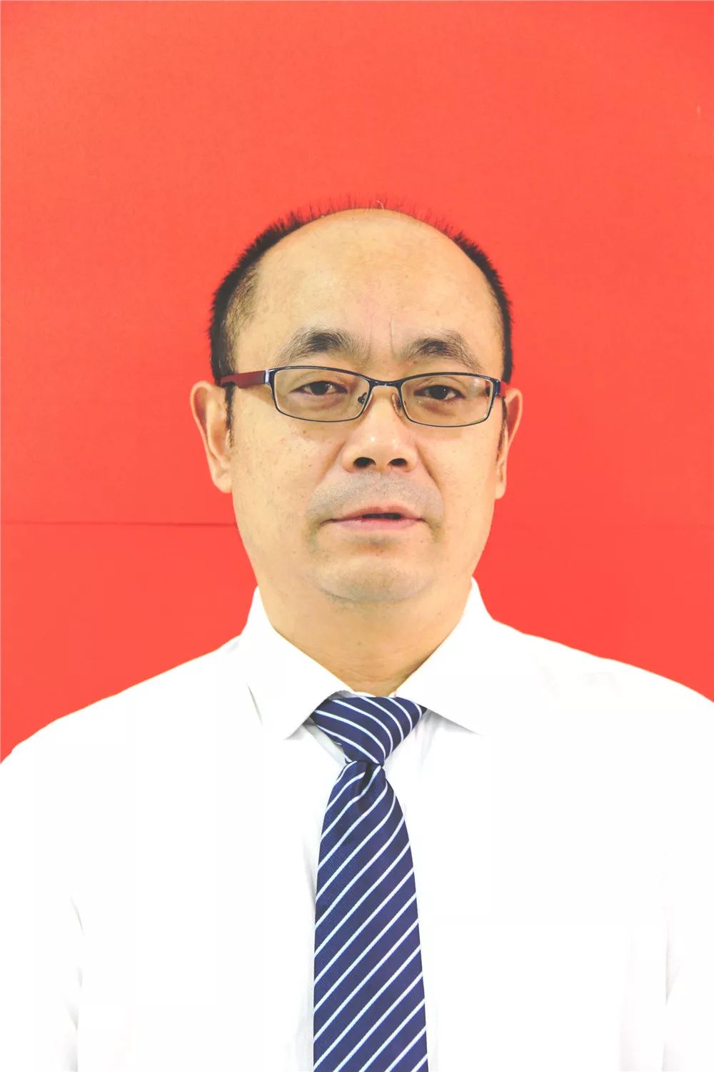 筑巢引凤蝶舞花开——利州区委常委、组织部长张宗虎一行莅临万达中学视察人才工作