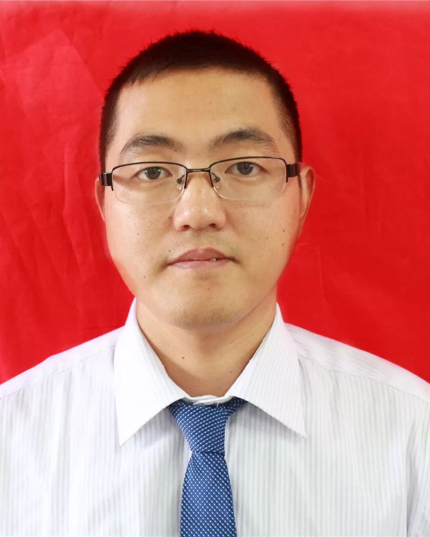 筑巢引凤蝶舞花开——利州区委常委、组织部长张宗虎一行莅临万达中学视察人才工作