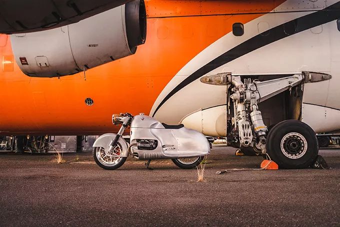 宝马复古摩托车r100,宝马复古r100