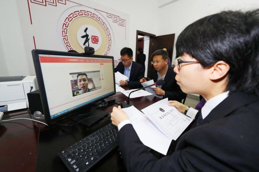 你见过这样的诉讼服务中心吗？颜值高智力爆棚还提供全天候服务