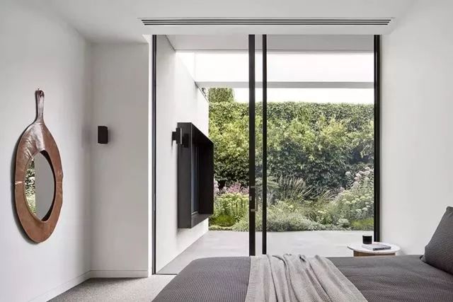 我月入5万，每天靠*眠药安**入睡|西安新中产阶级，究竟在焦虑什么？