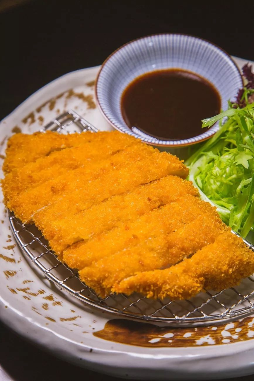 镇江宝藏日料店！15层生猛「云梯刺身」无限续，120+种自助不限量