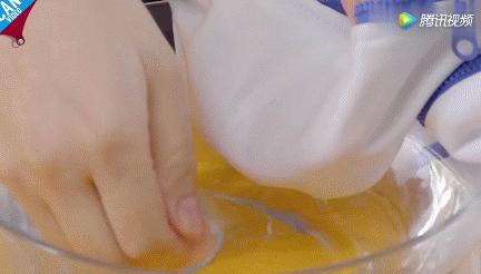 风油精喷在衣服上会怎么样,风油精滴到衣服上要怎么解决