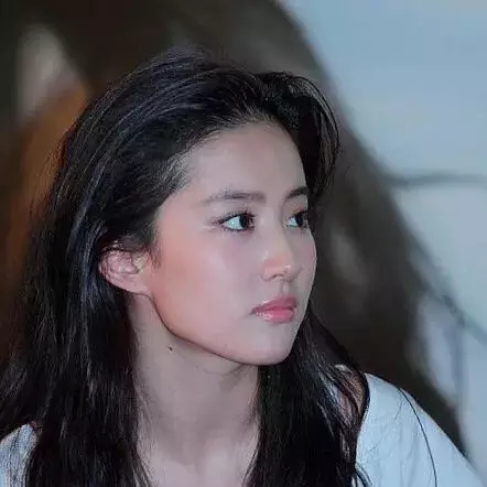 南韩港风美人金泰梨,金泰梨港风造型头像