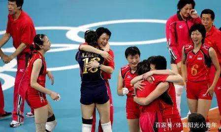 陈忠和现任妻子李东红简历,陈忠和与李东红照片