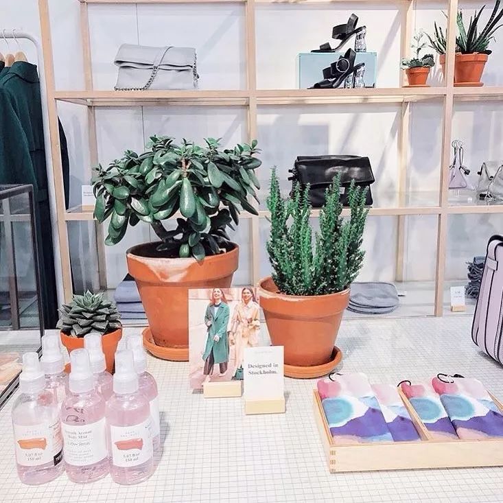 COS的同门姐妹OtherStories终于来到中国，高性价比买到好设计