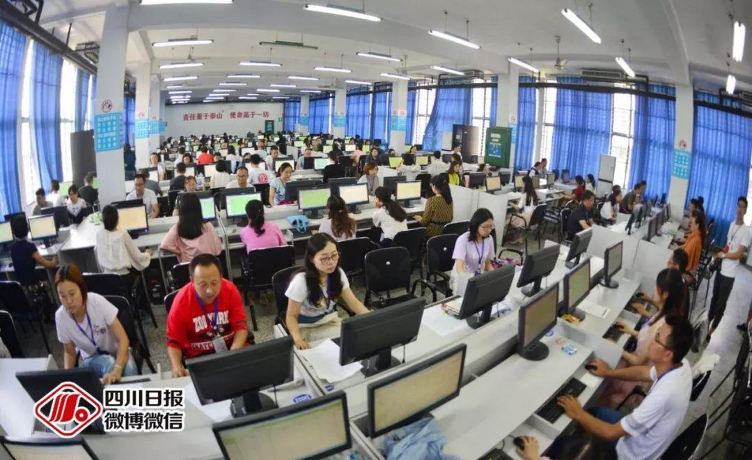四川高考阅卷最新消息,四川高考阅卷分数情况