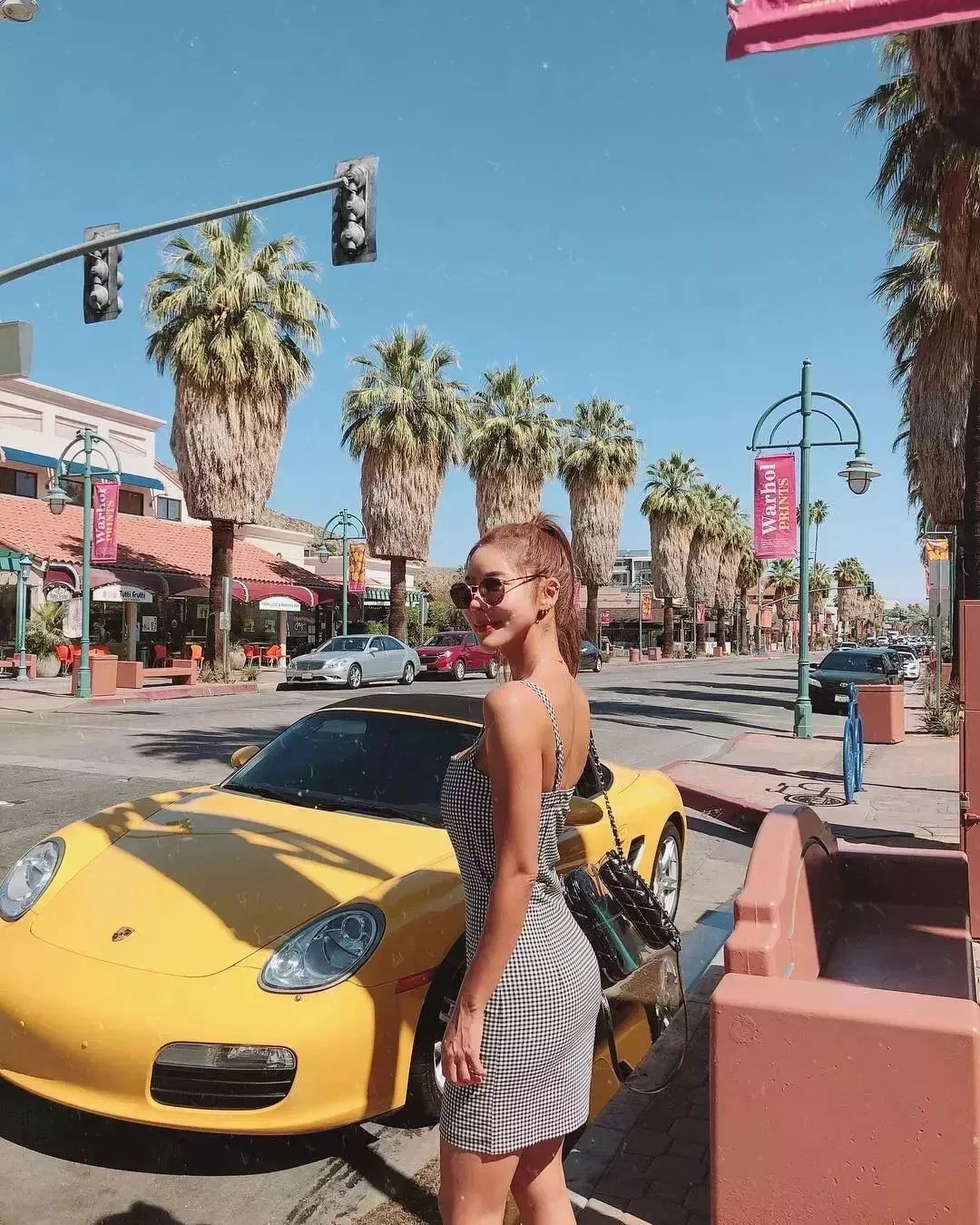 42岁翘臀“老阿姨”迷倒小16岁男友:年龄从来都不是借口