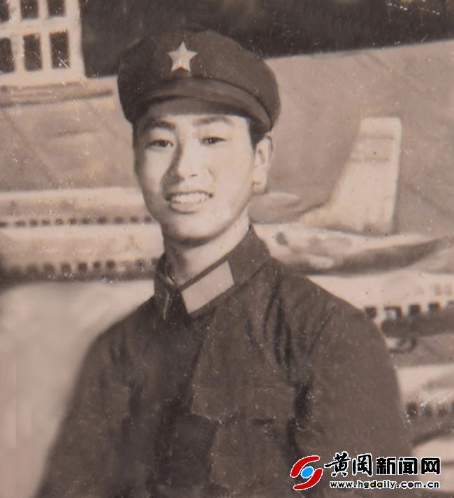 何昭卓：统计战线上的“尖兵”