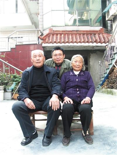 麦家可以从世俗生活得到乐处，就没必要写作