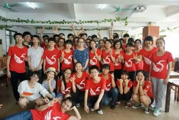 毕业季这就是青春最美的样子,毕业季好看女孩