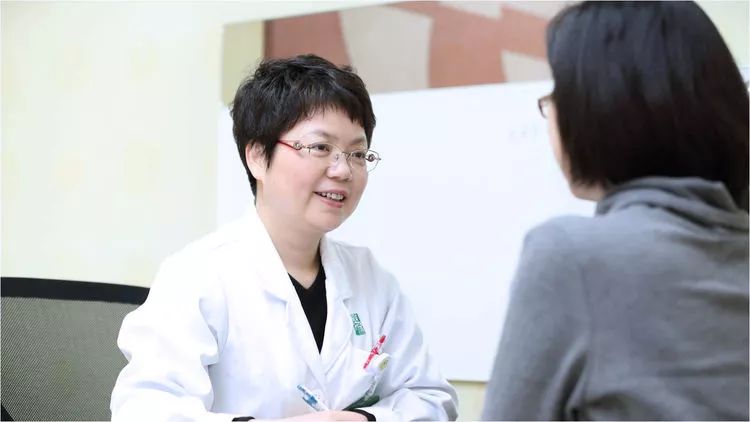 新华大健康12小时直播视频,新华大健康直播在线观看